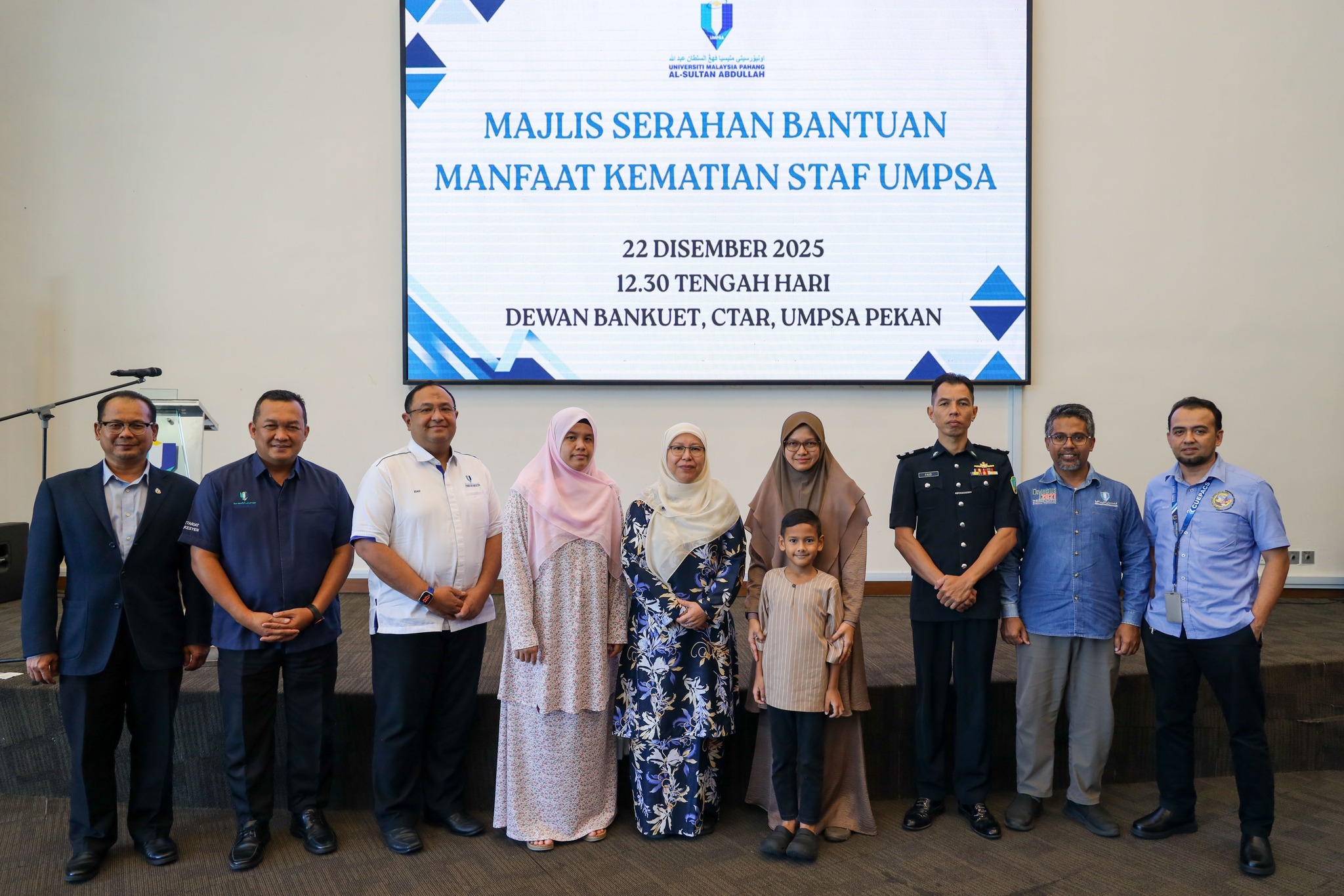 MAJLIS SERAHAN BANTUAN MANFAAT KEMATIAN STAF UMPSA