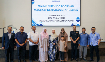 MAJLIS SERAHAN BANTUAN MANFAAT KEMATIAN STAF UMPSA